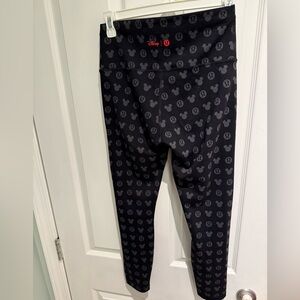 Disney Lululemon Wunder Train high rise Leggings size 8